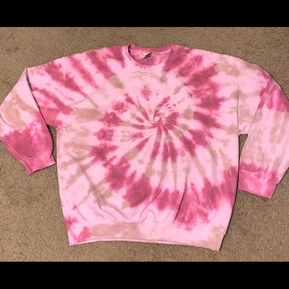 Tie dye sweatshirt